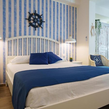 Quattro Torri B&B Santa Teresa Di Riva Extérieur photo