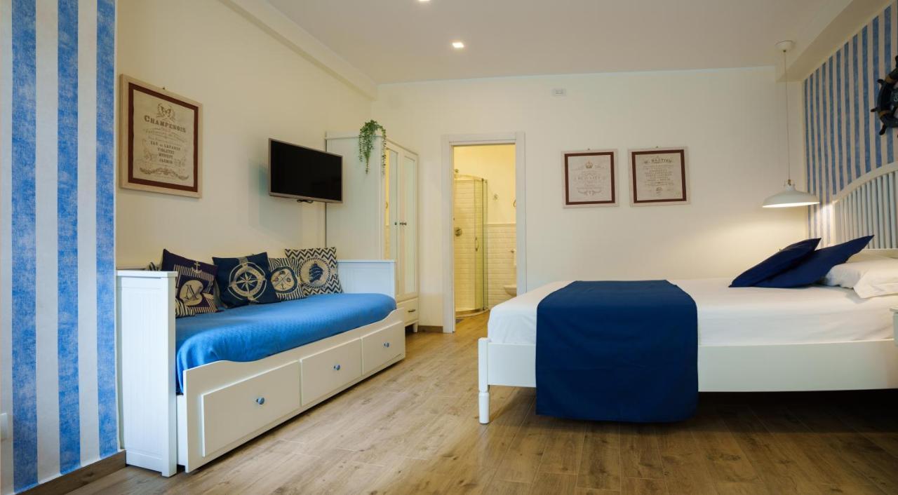 Quattro Torri B&B Santa Teresa Di Riva Extérieur photo