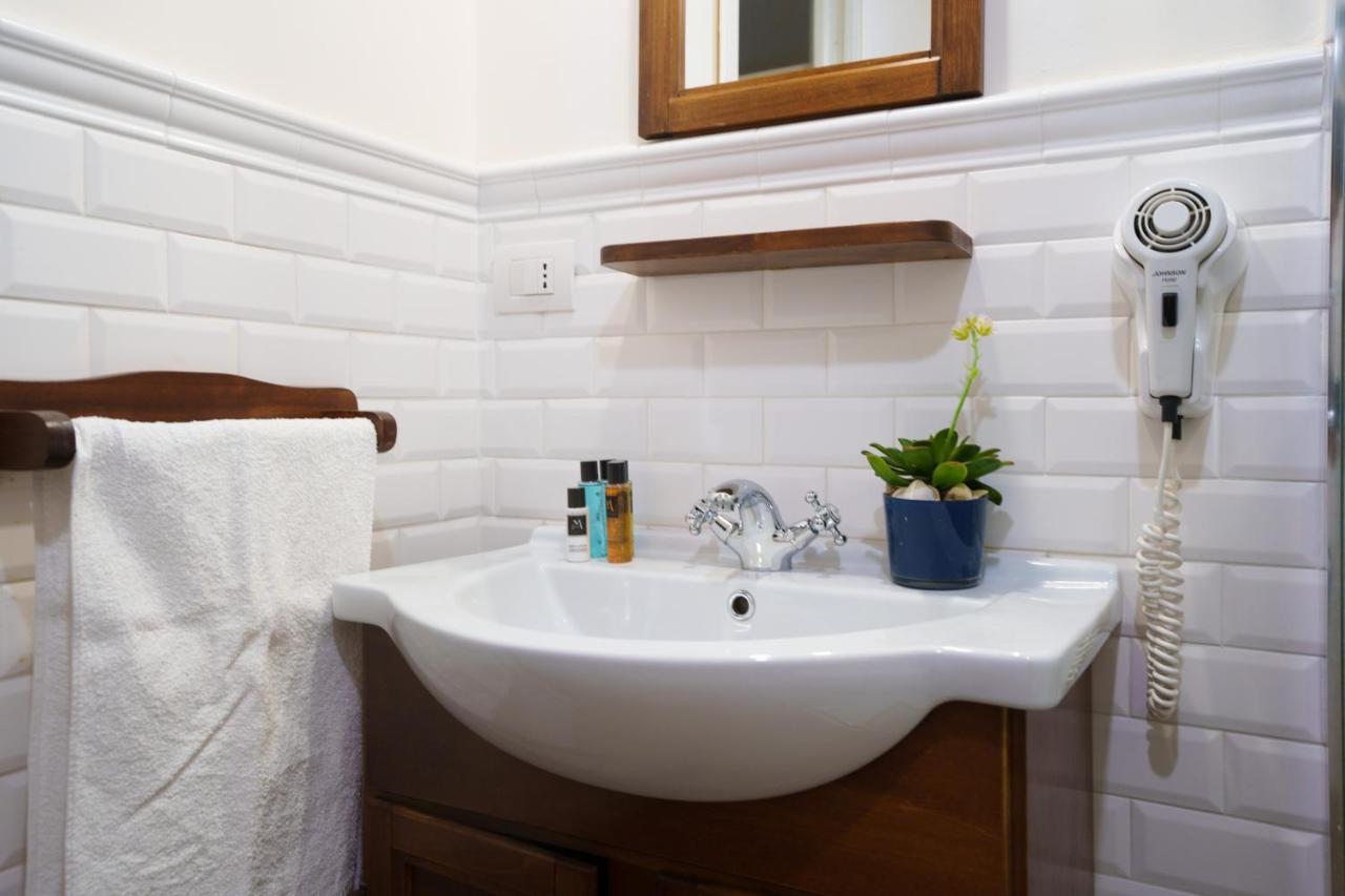 Quattro Torri B&B Santa Teresa Di Riva Extérieur photo