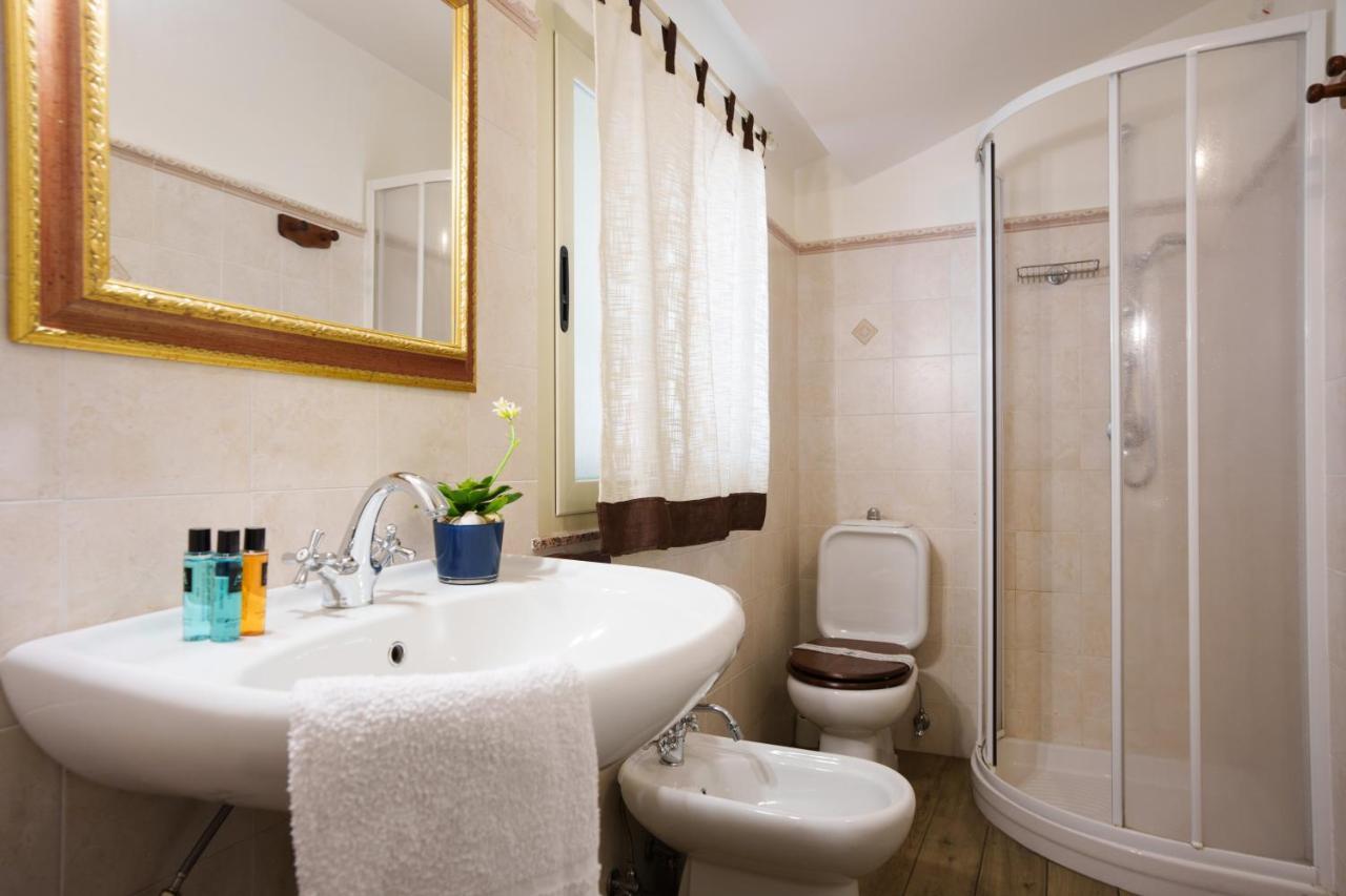 Quattro Torri B&B Santa Teresa Di Riva Extérieur photo