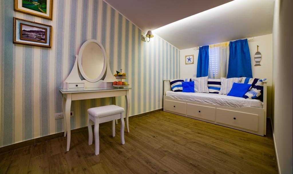 Quattro Torri B&B Santa Teresa Di Riva Extérieur photo